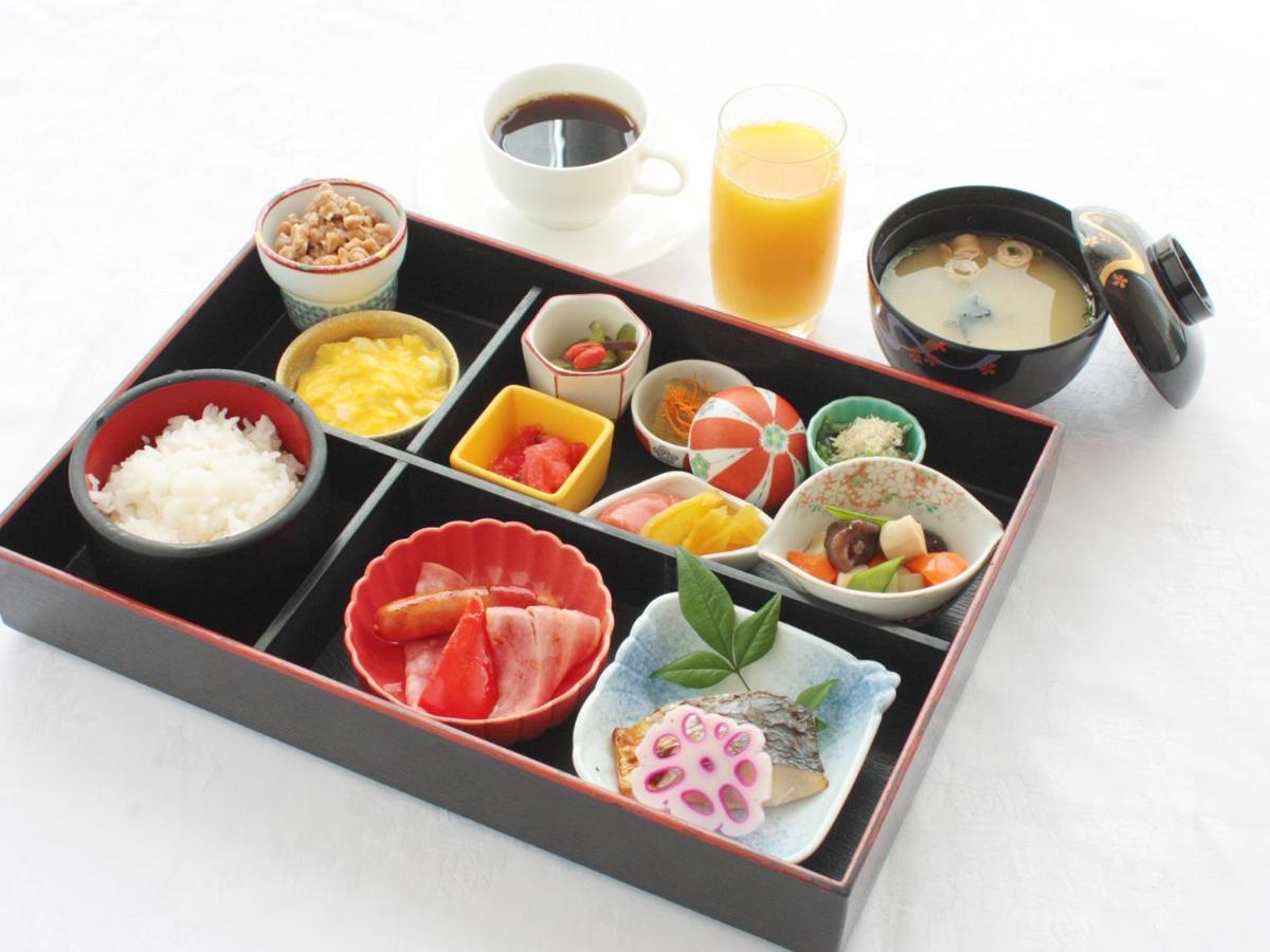 Fukuoka Recent Hotel Экстерьер фото