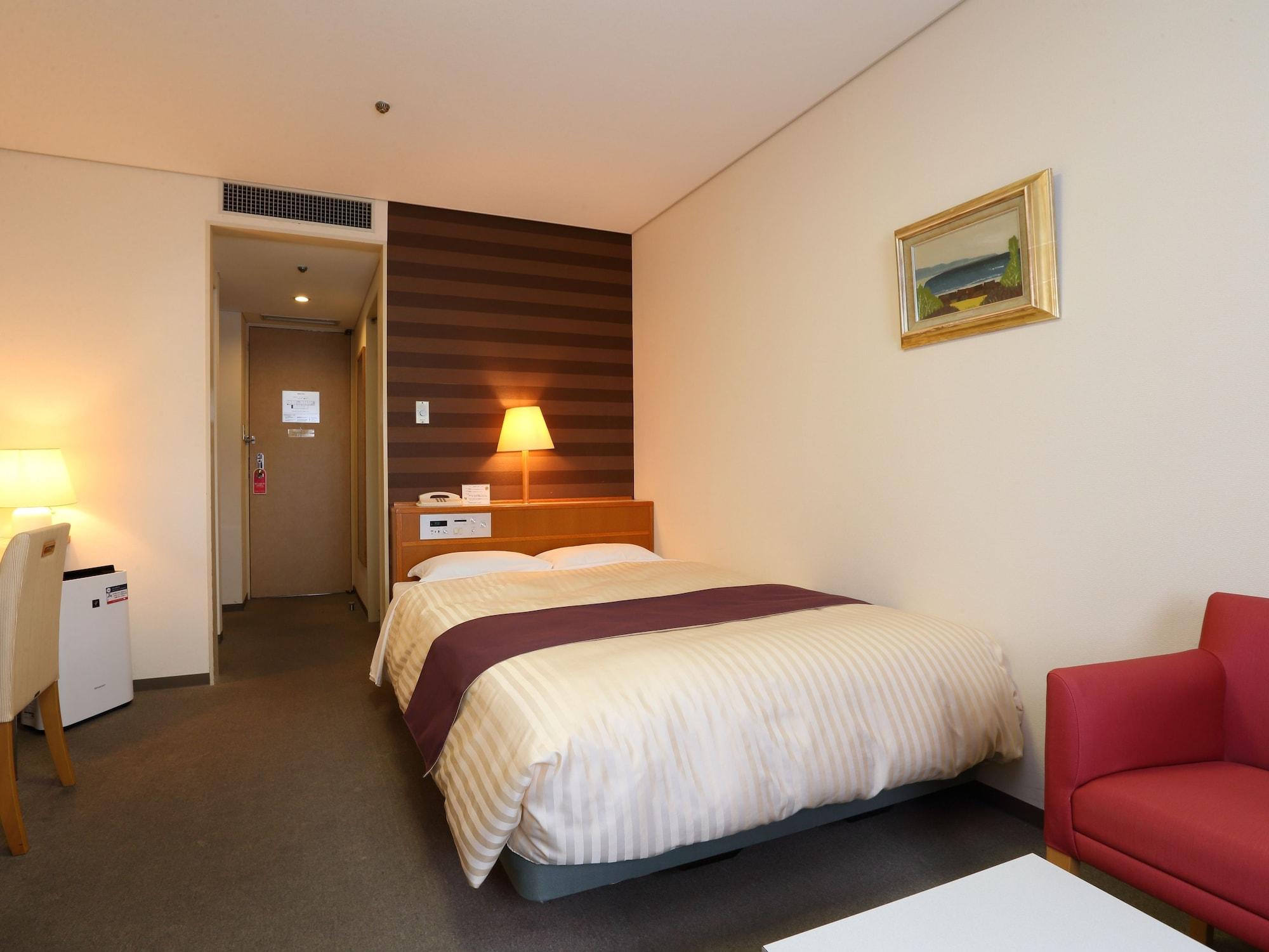 Fukuoka Recent Hotel Экстерьер фото