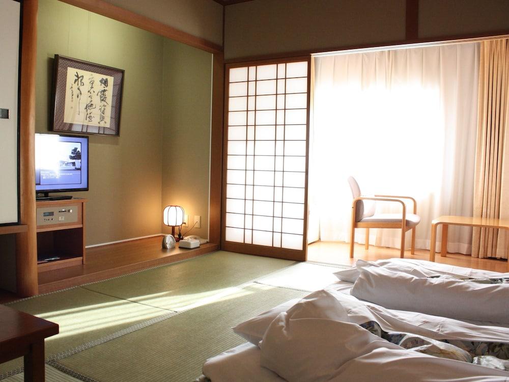 Fukuoka Recent Hotel Экстерьер фото