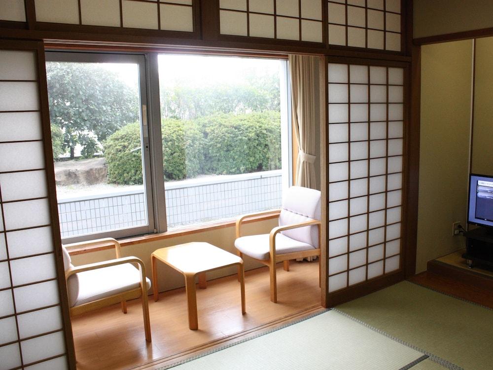Fukuoka Recent Hotel Экстерьер фото
