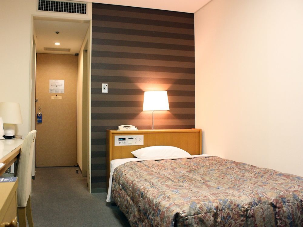 Fukuoka Recent Hotel Экстерьер фото